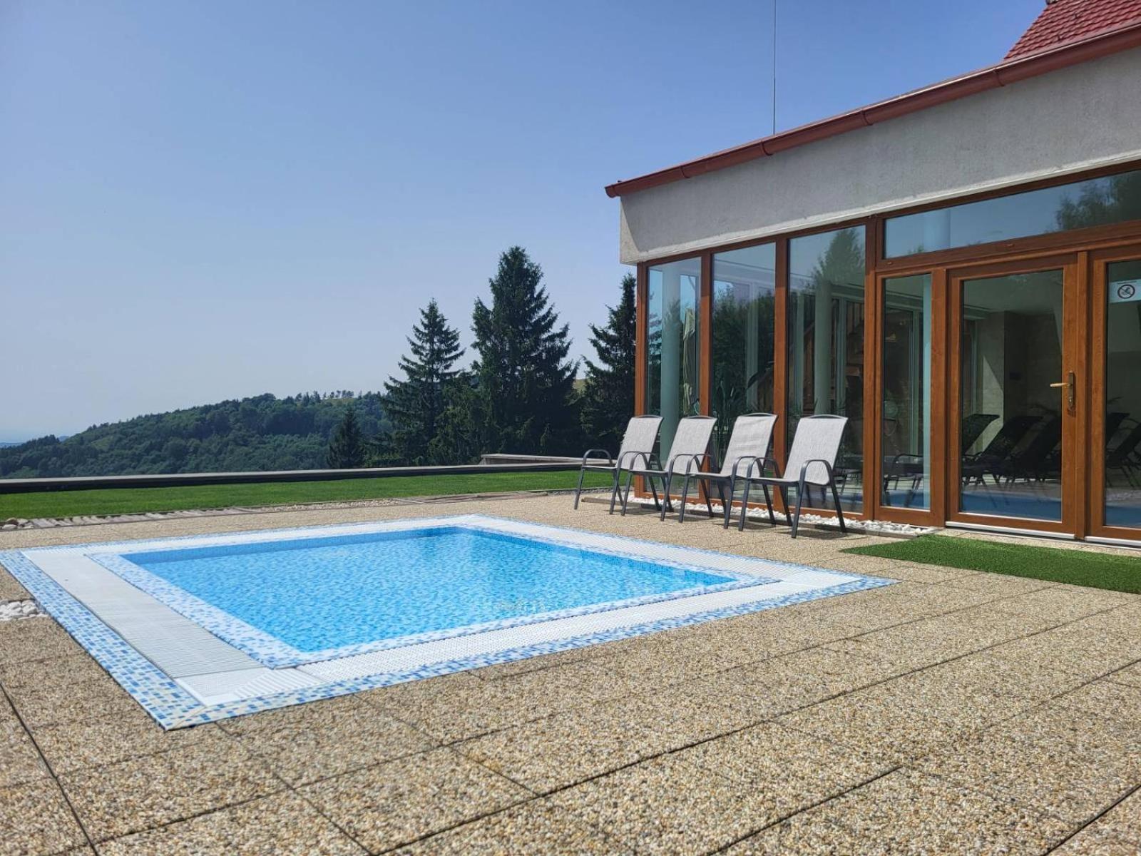 Wellness Hotel Chata Jana Lopenik Bagian luar foto